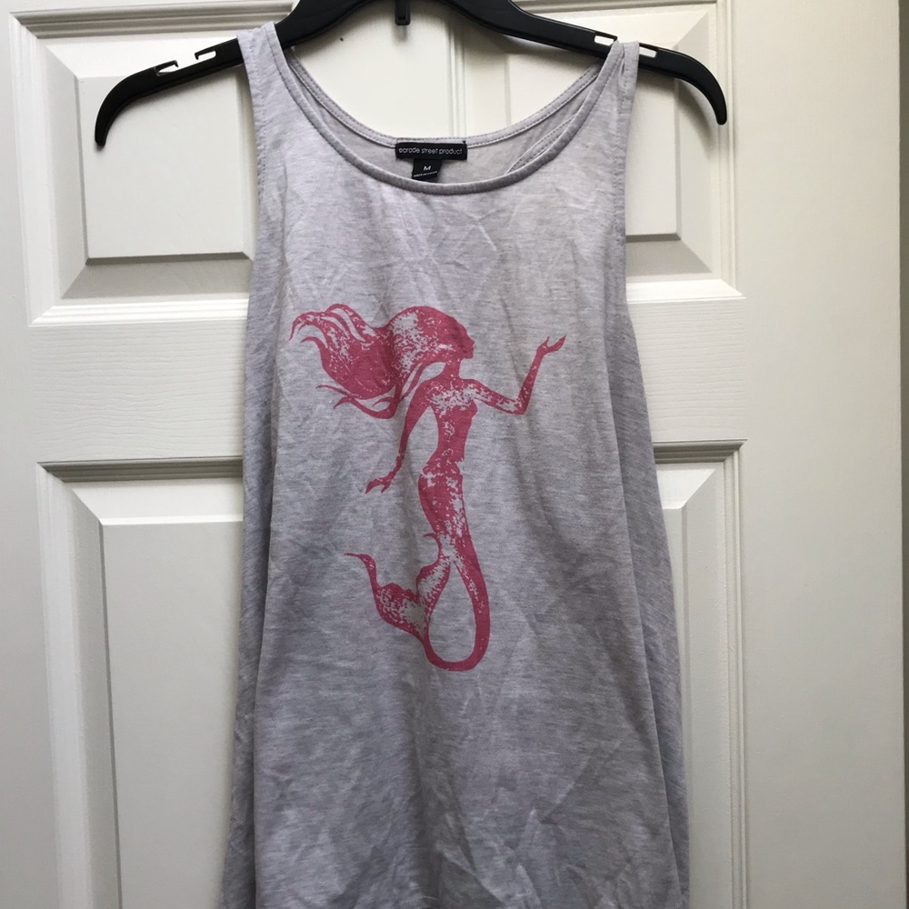 Grey, mermaid tank